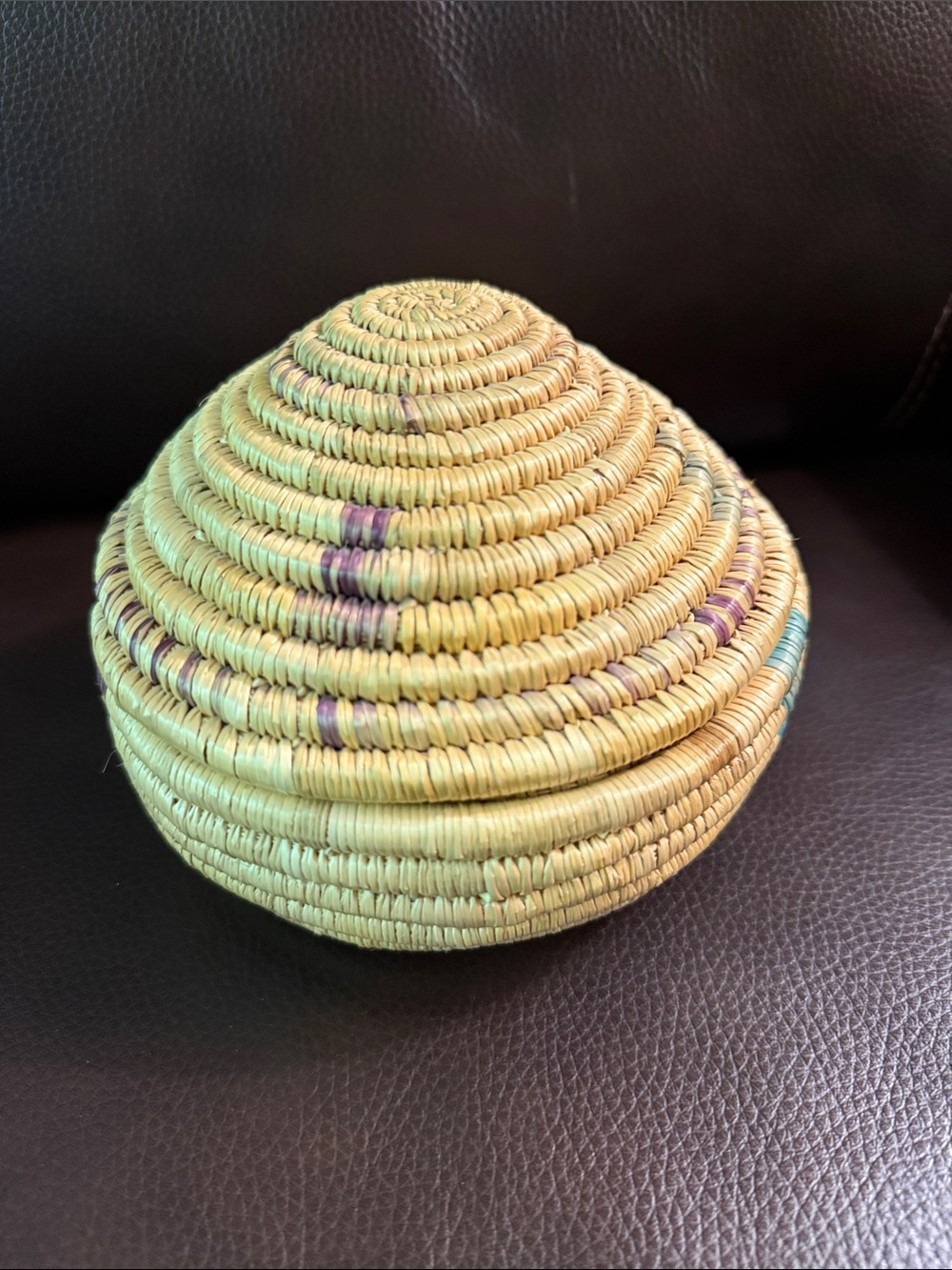 Woven basket / trinket container